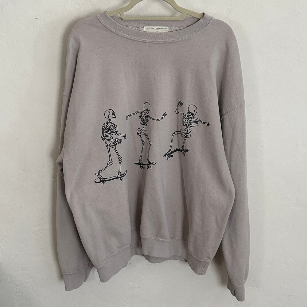 UO x Project Social T Skateboard Skeletons Sweatshirt L/XL Oversized